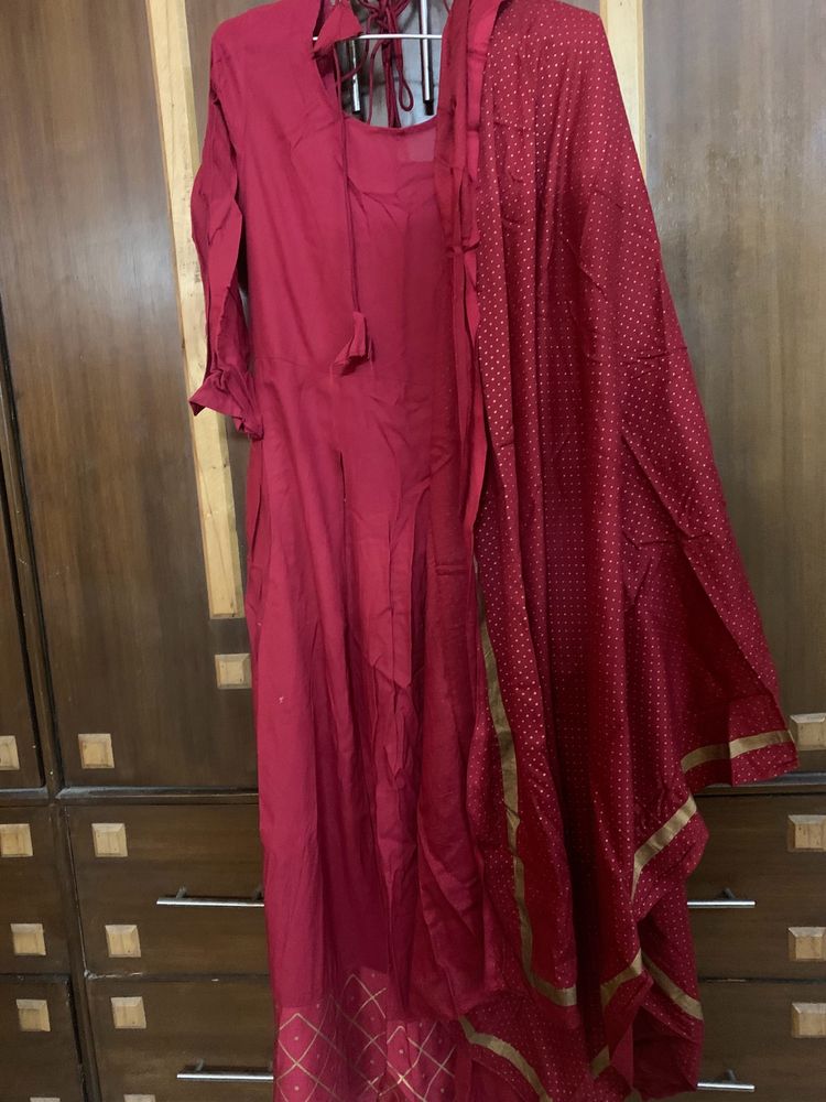 Kurta With Dupatta Set