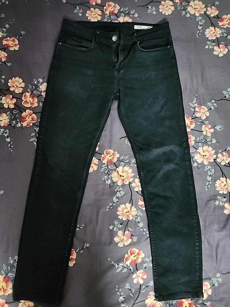 Black Jeans