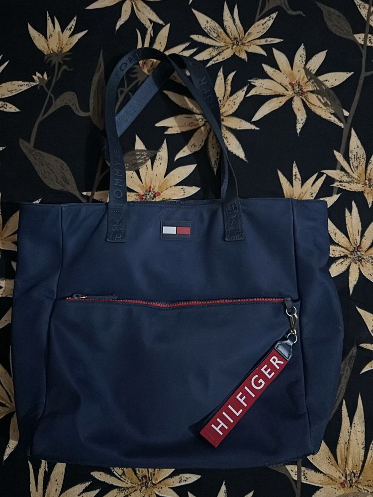 Tommy Hilfiger Bag