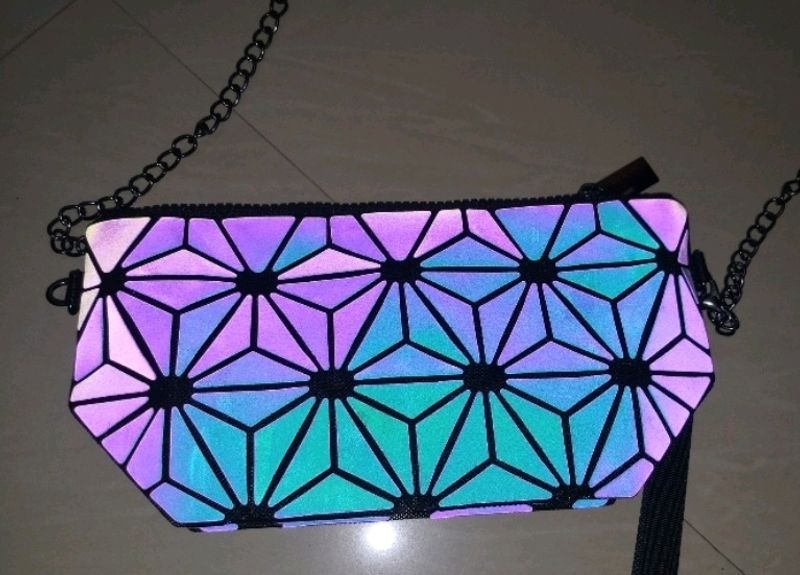 llHolographic Sling Bag Women Pouch Clutch Handbag