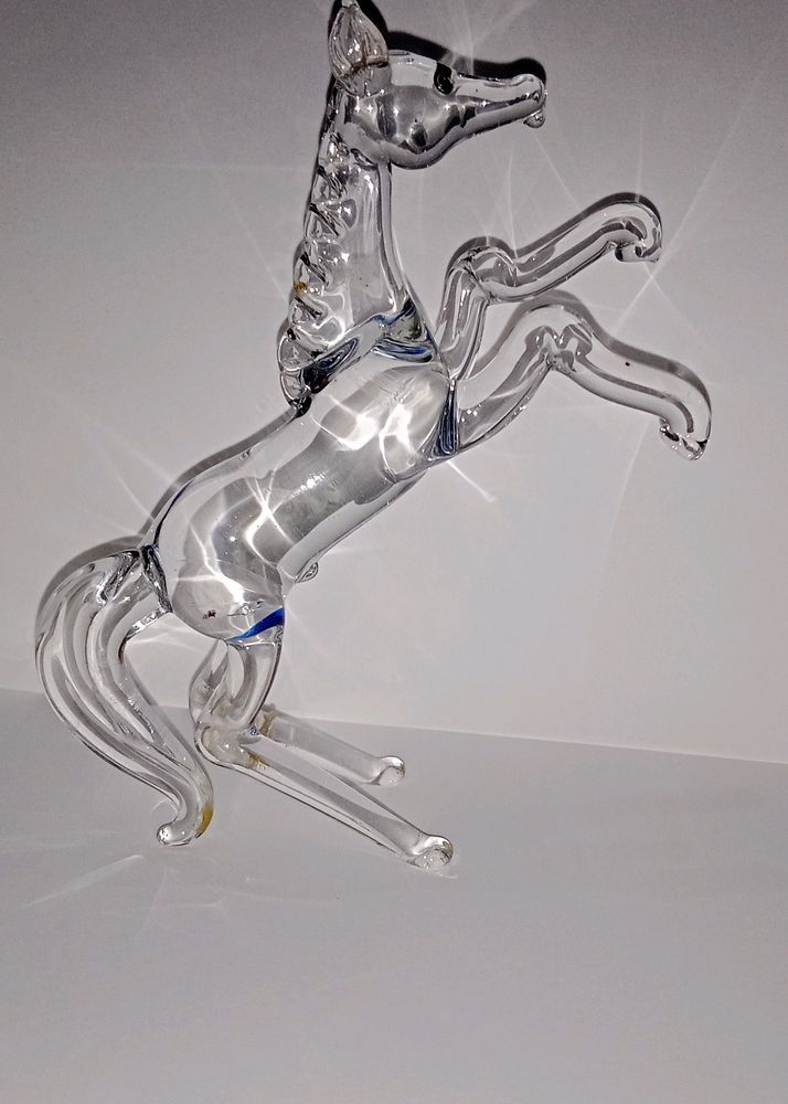 Glass Horse Idol