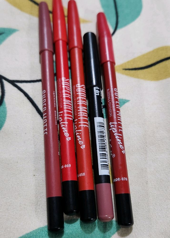 Plenty Of Lipliners