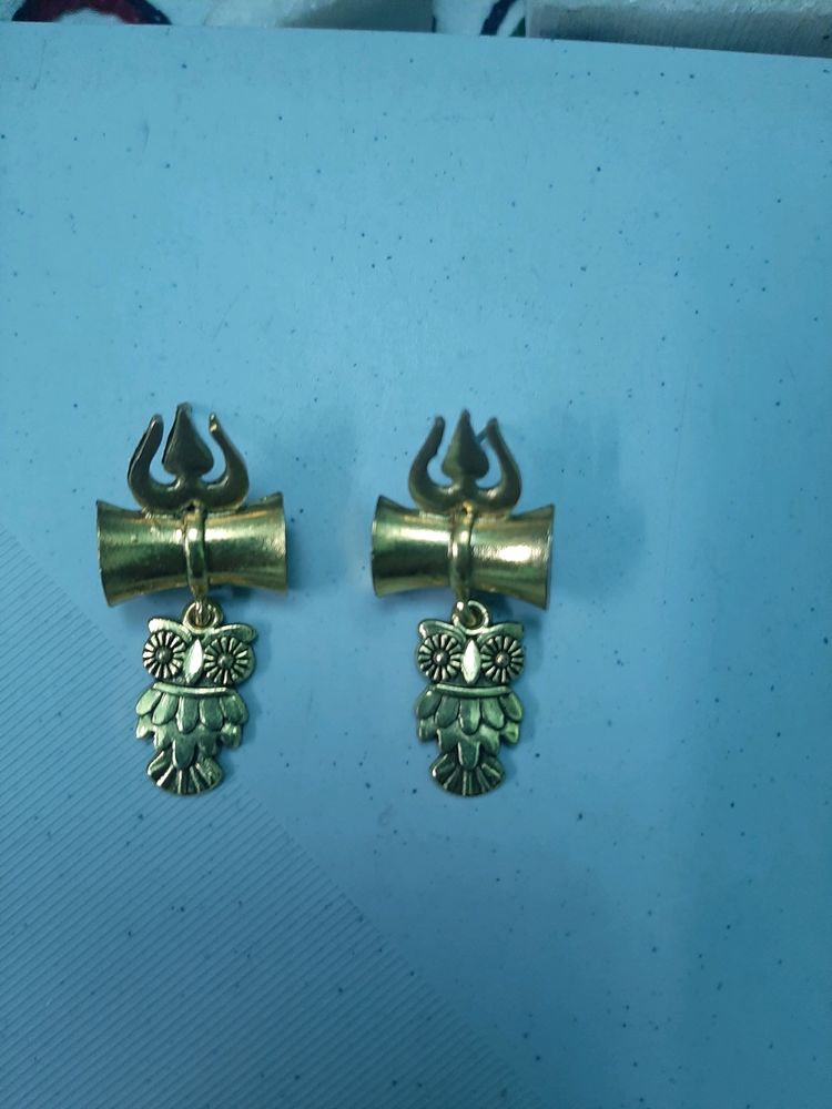 Golden Metal Finish Earrings