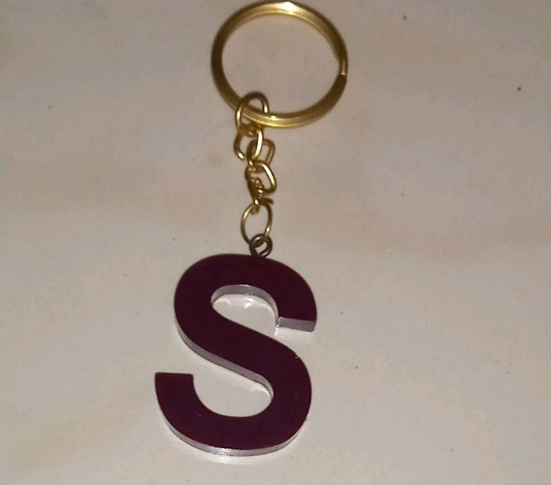 (S) Resin Keychain