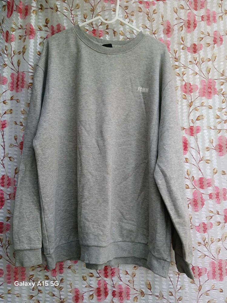 Oversized Grey Sweatshirt