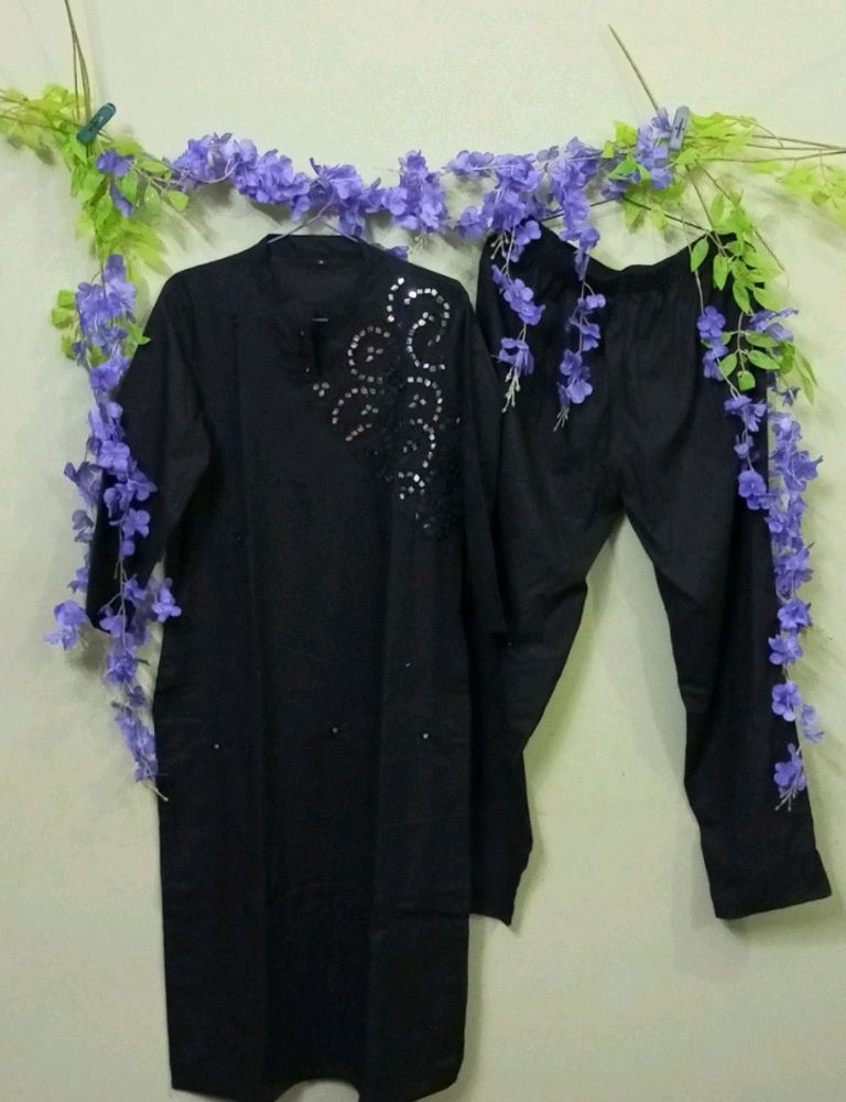 New/Unused Embroidered Kurta With Pant