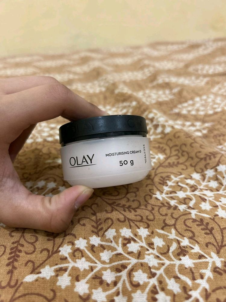 Olay Moisturizing Cream