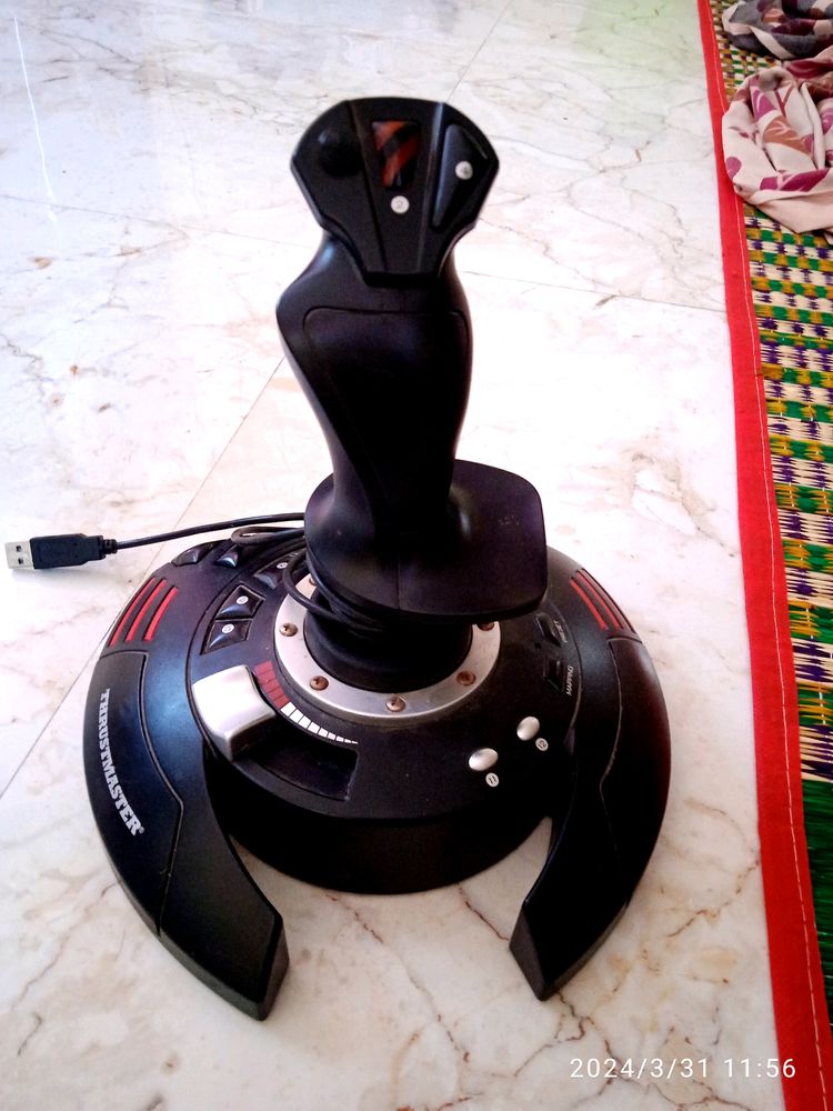 THRUSTMASTER T- FLIGHT STICK X