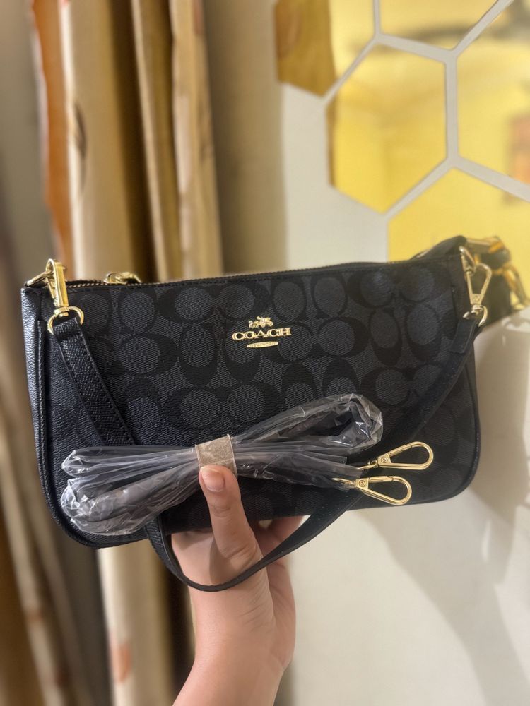 COACH HIGH QUALITY SHOULDER/SLING BAG