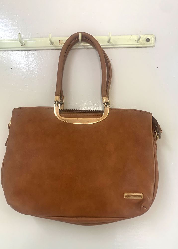 Hand Bag, New Like, Beautiful Brown