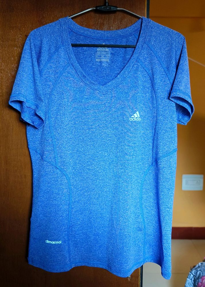 👕1st Copy ADIDAS Woman Active wear *LIKE NEW✔️