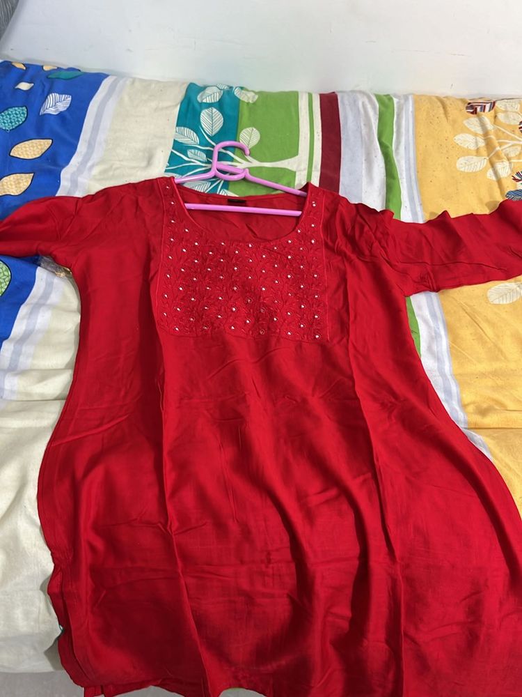 Short Red Kurti