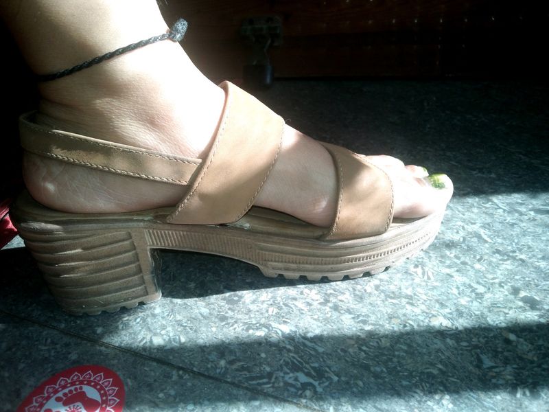 Light Brown Sandle For Sale...