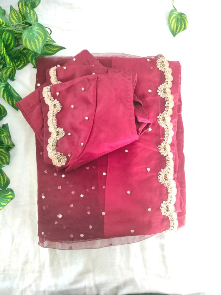 Maroon With Gold Lace Sarees (Women's)