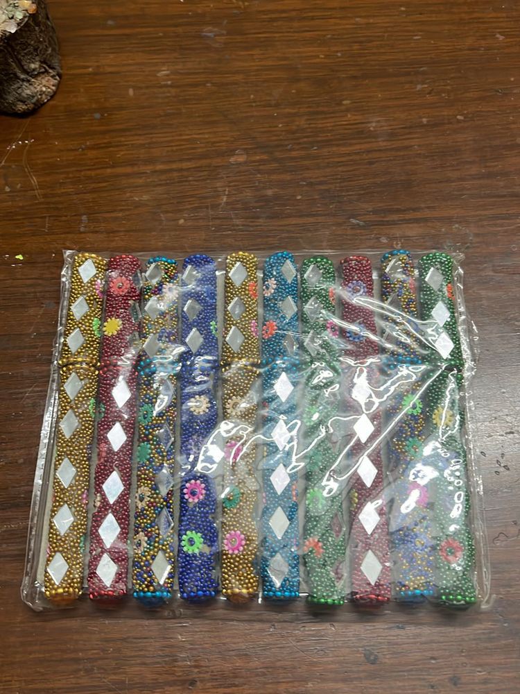 Set Of 12 Pens With Mirror Work