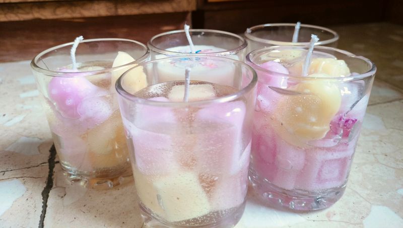 Scented Bubblegum Candles