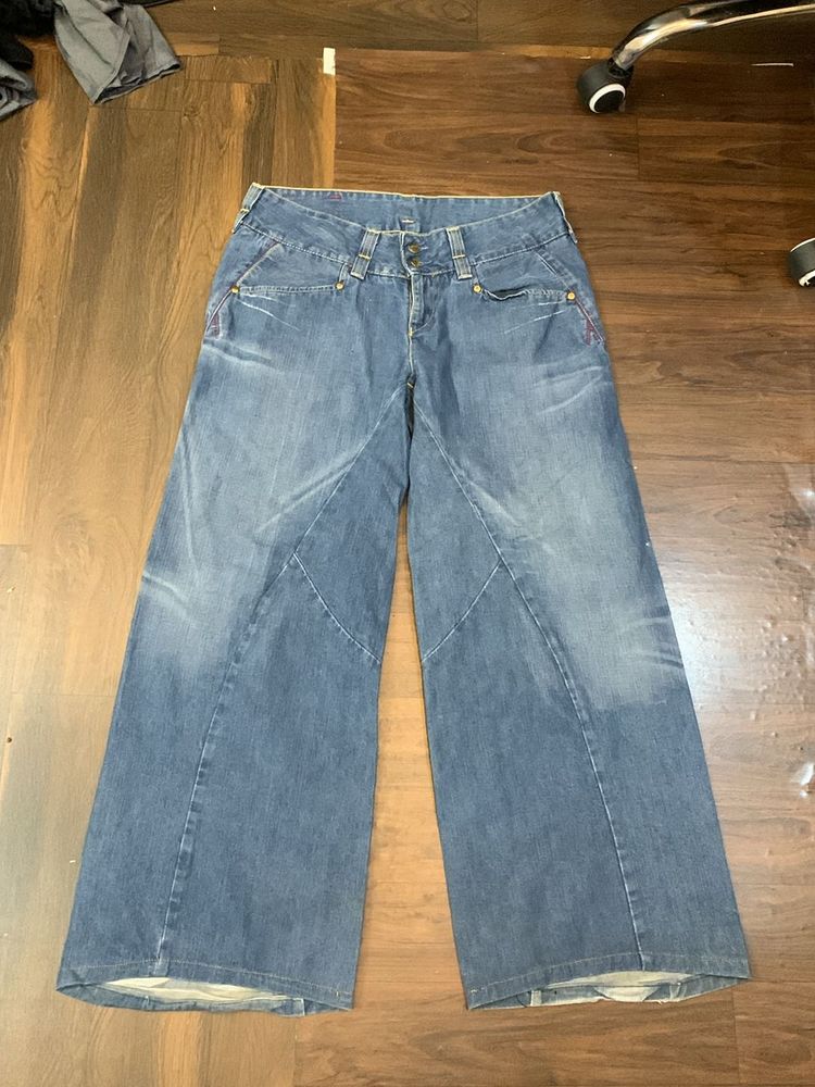 Levi’s Low Waist Baggy Jeans