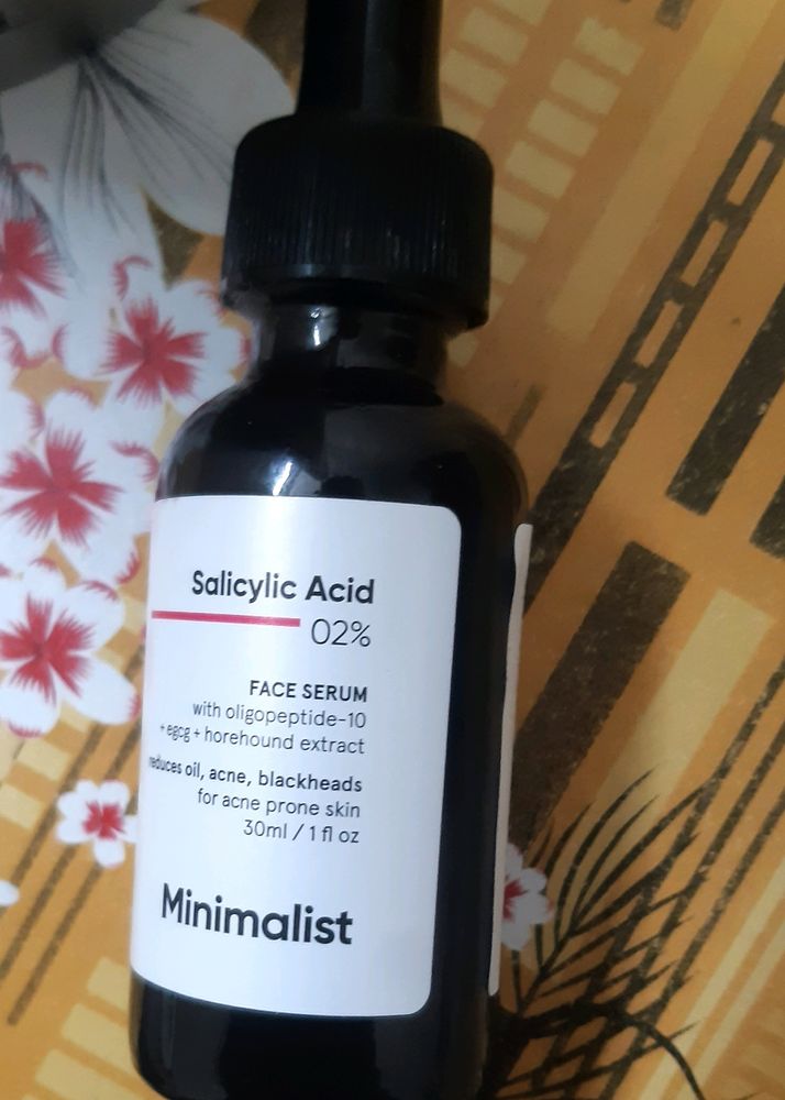 Minimalist Salicylic  Serum With Free Sunscreen