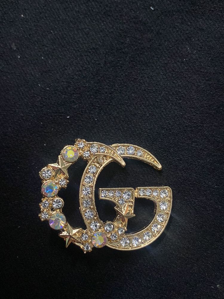 GUCCI STONE STUDDED BROOCH