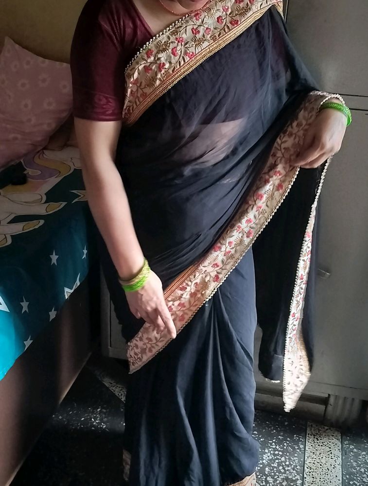 Saree🖤