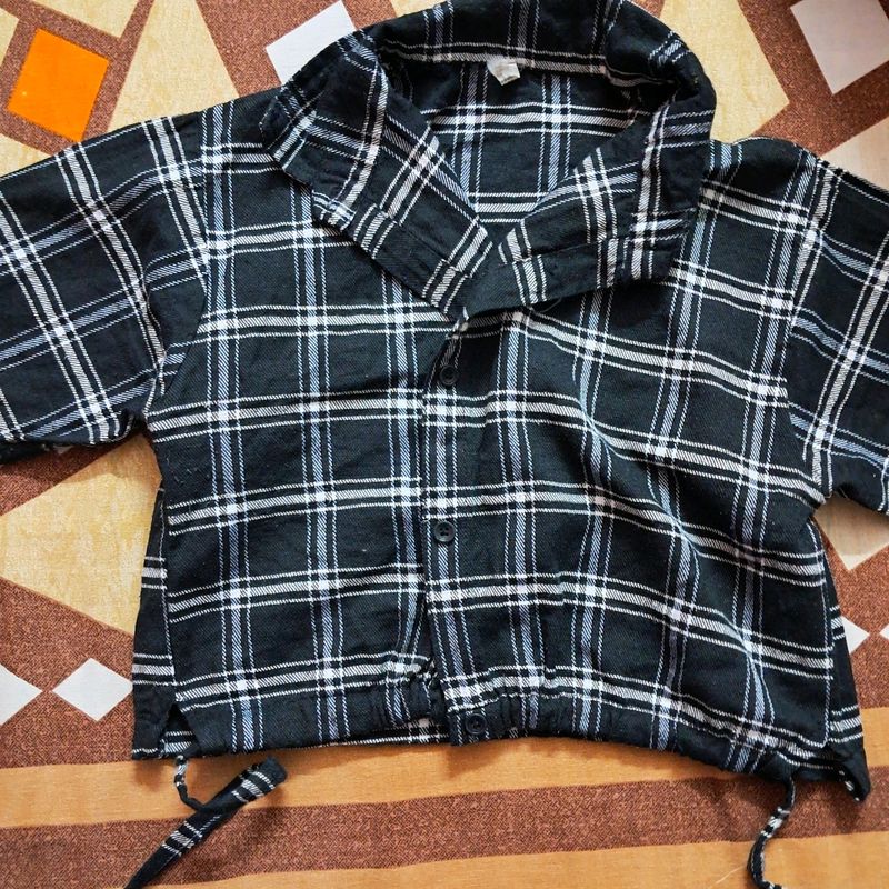 CHECKED CROP SHIRT