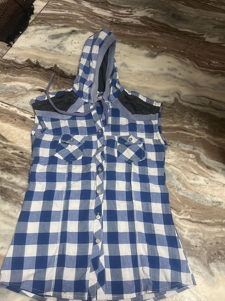 Blue & White Pure Cotton Check Sleeveless Shirt