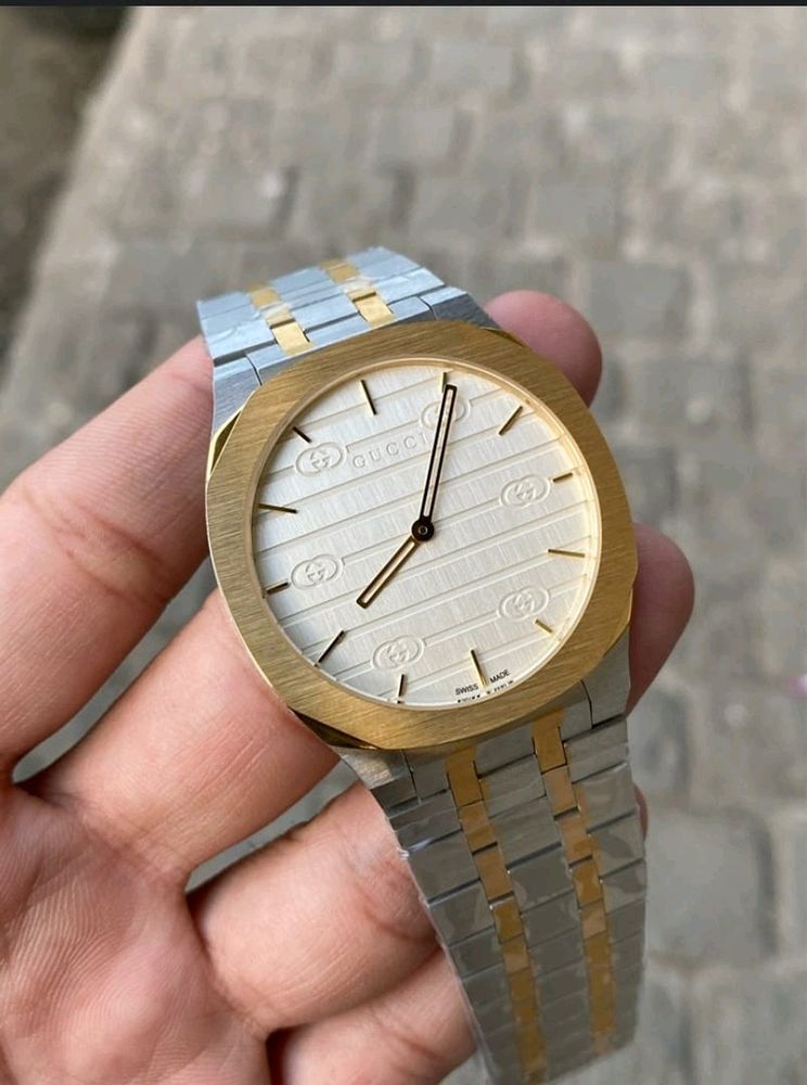 Gucci Slim Premium Watch