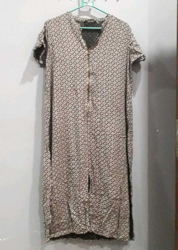 AvAASA KURTA