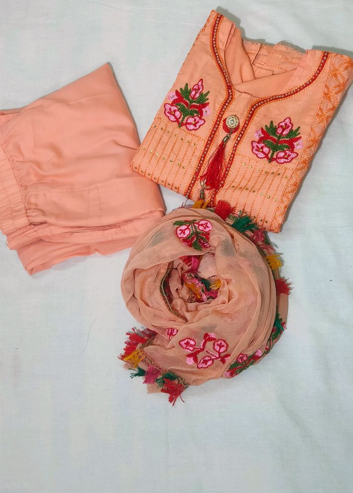 Embroidered Suit Set