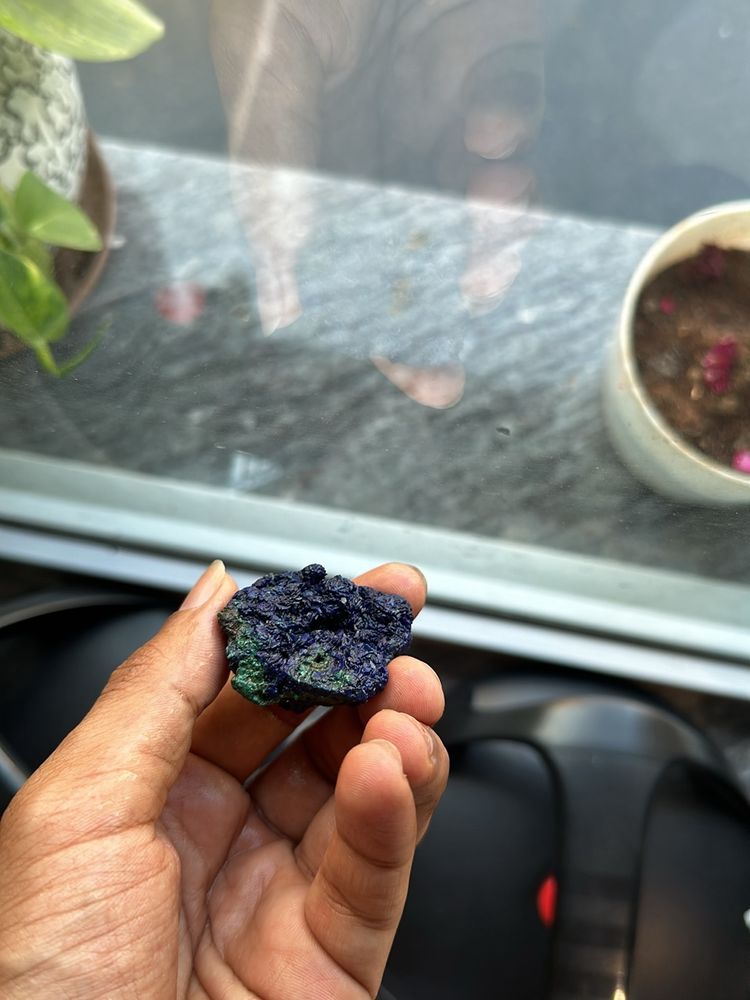 Azurite : High Vibrational Stone