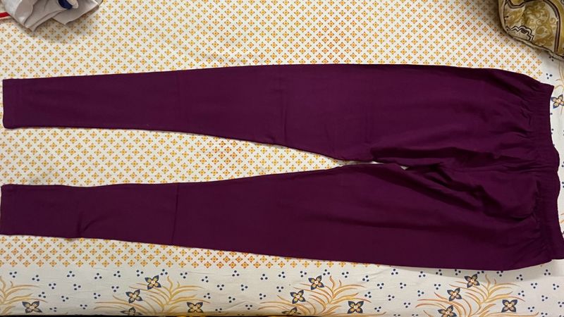 Purple new leggings