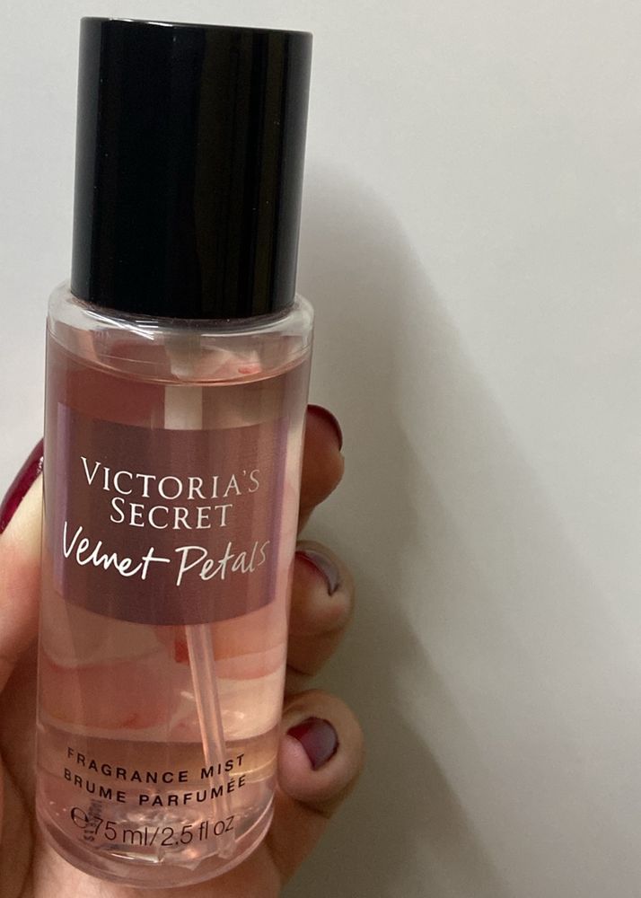 VS velvet petals