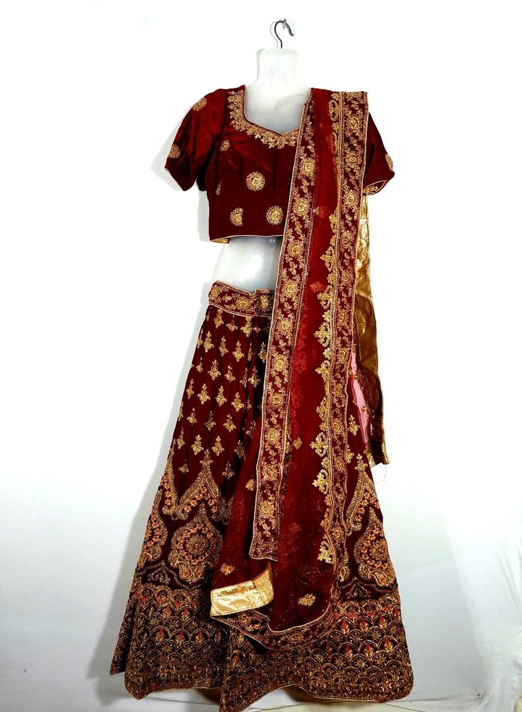 Emblished Bridal Lehenga Choli Set For Women's