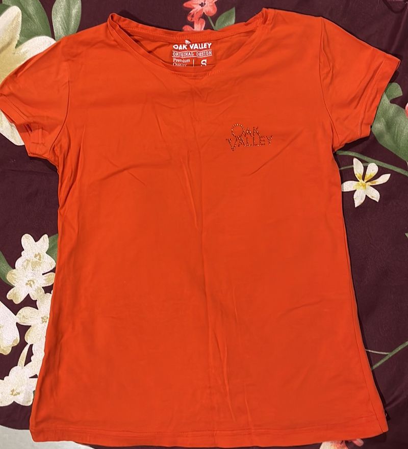 OAK VALLEY:- Orange T-shirt (1-2 Time Used)