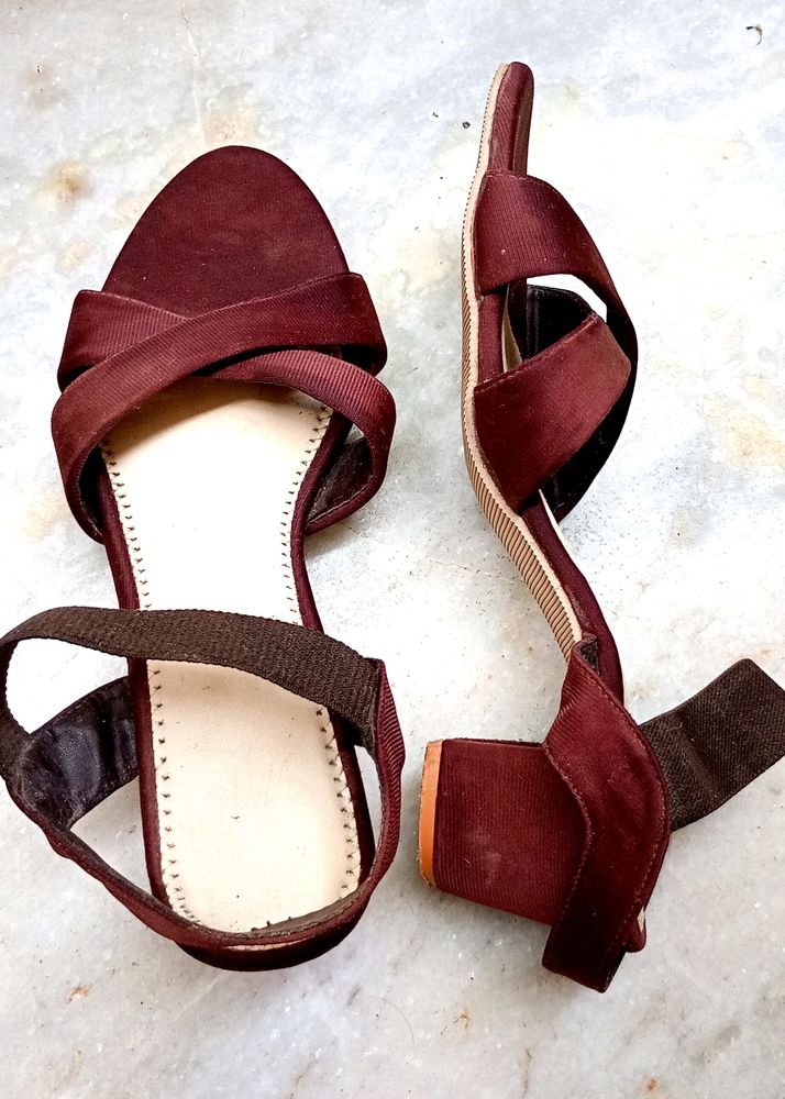 Half Heels Jutti