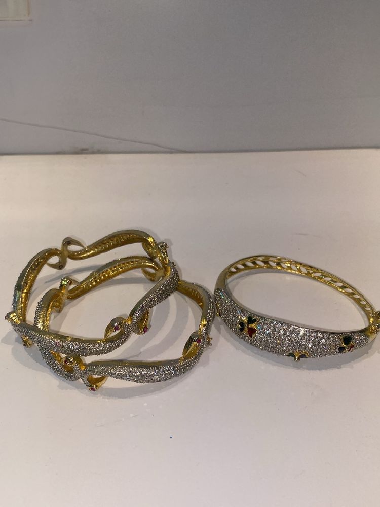 Bracelet And Two Heavy Bangles Women