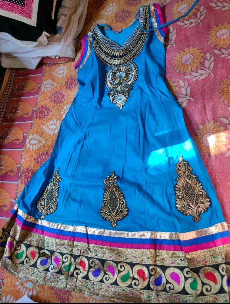 Bule Kurti Set