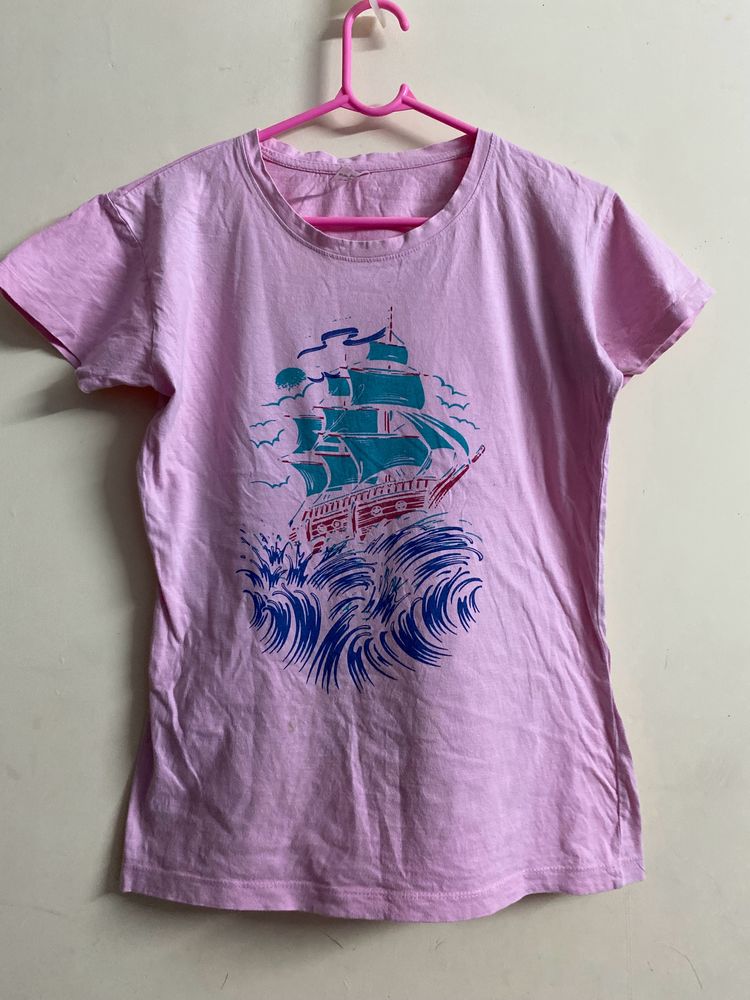 Women’s Pink T-shirt