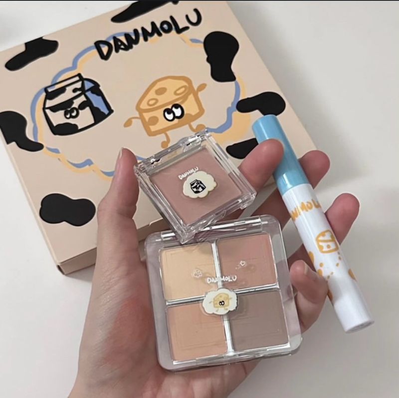 Danmolu Douyin Makeup Set