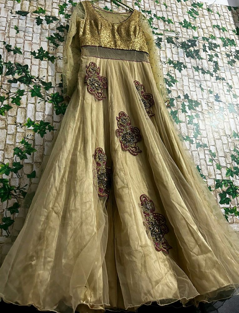 Designer😍Golden Ethnic gown