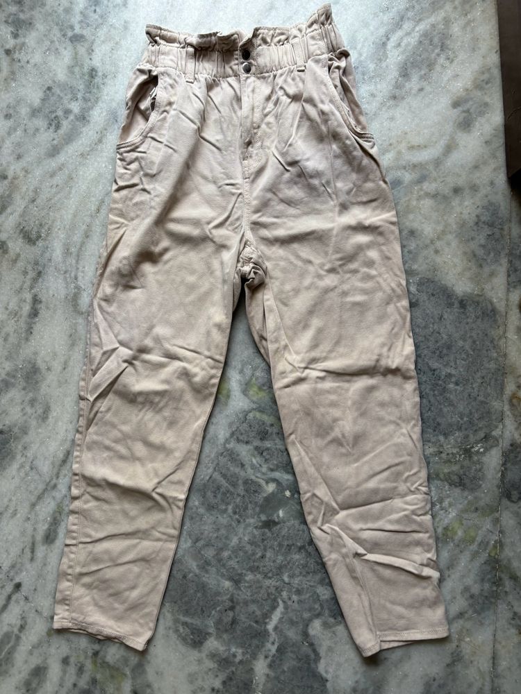 H&M  beige baggy fit jeans