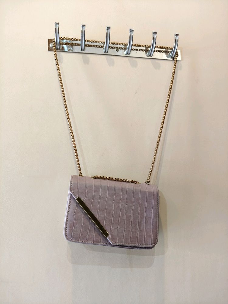 Stylish Lavender Sling Bag