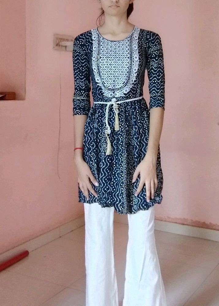 Round Short Kurti