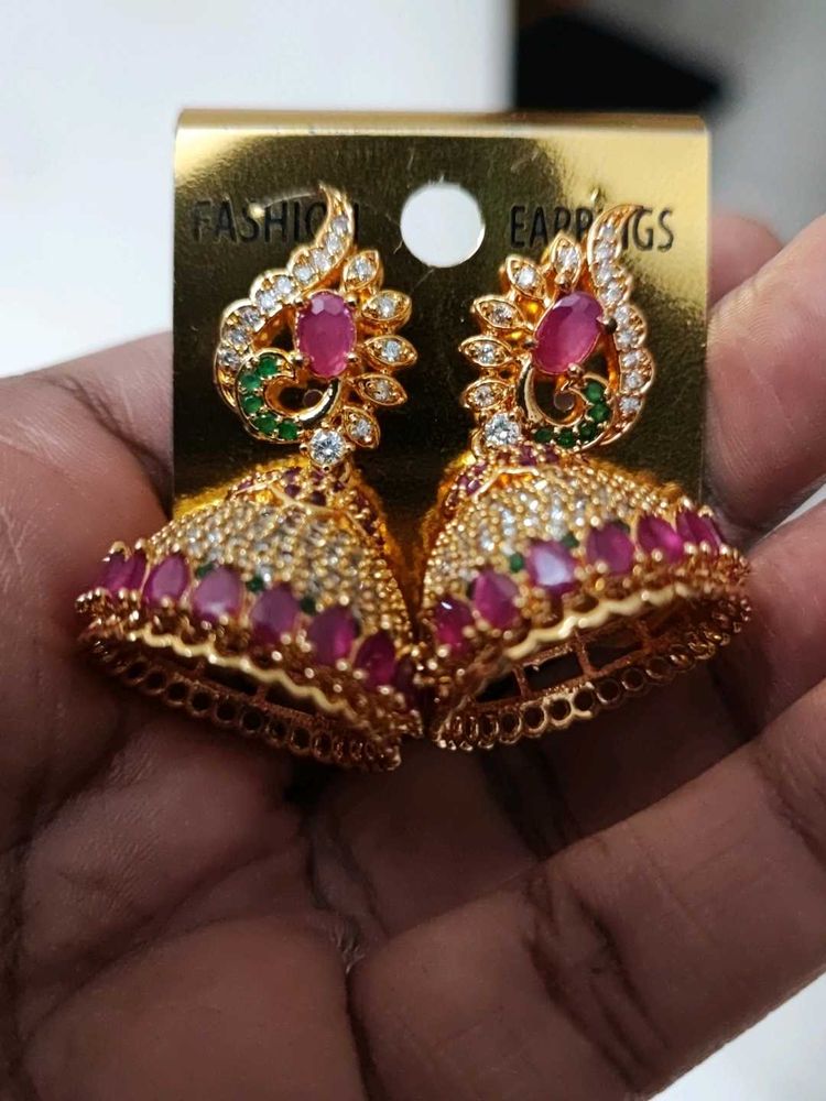 Gold Jhumki