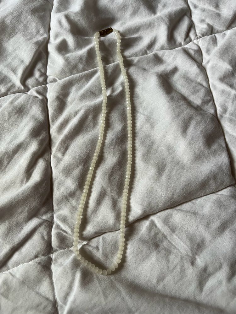 White Crystal Pearl Necklace