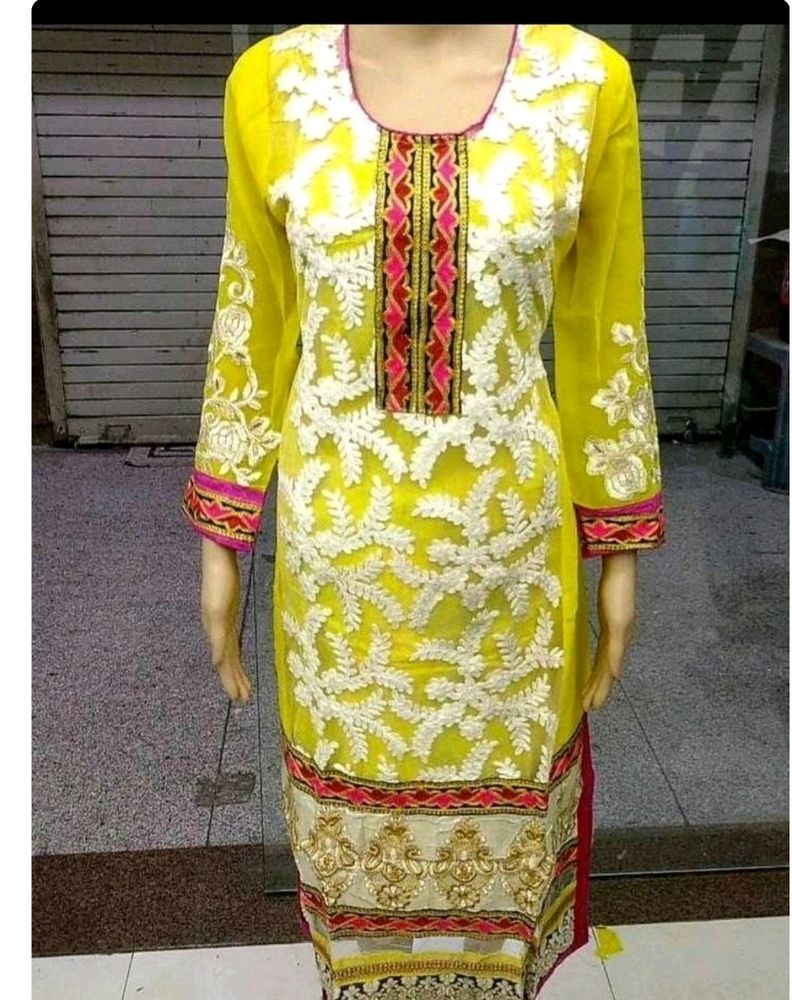 New Women's 6 Combo Long Designer Kurti 😍🥰