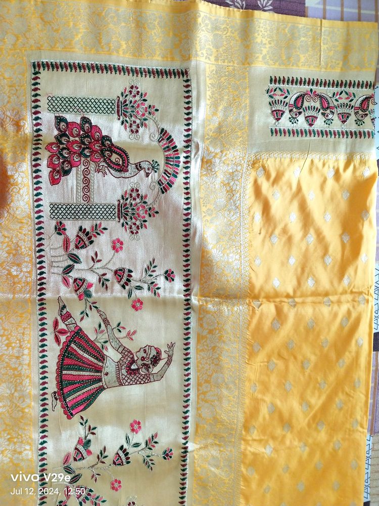 New Unused ChanderiSilk ReshamWork Saree StichedBl