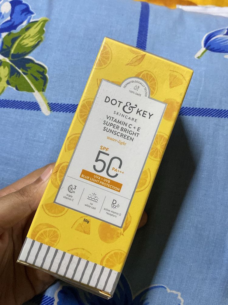 Dot & Key Vitamin C + E Sunscreen