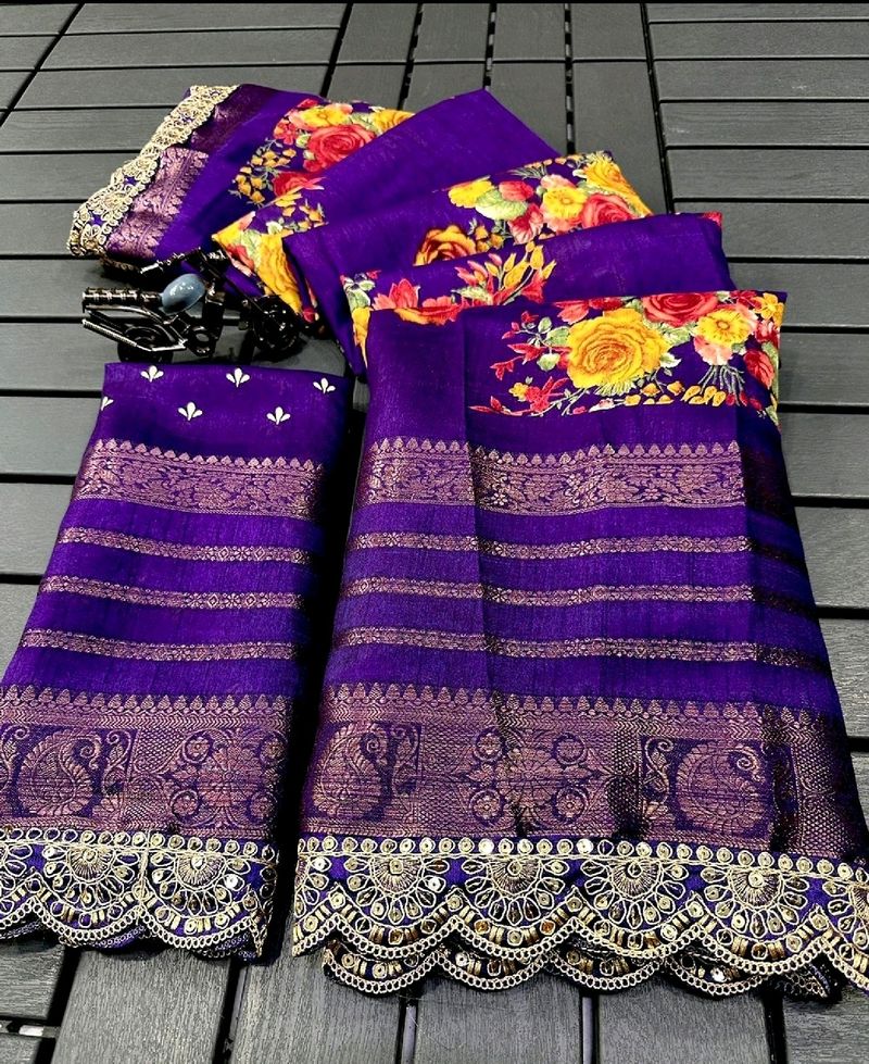 Dola Silk Saree With Blouse