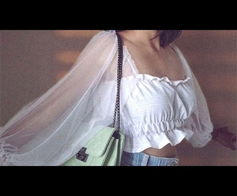 Pretty Balloon Sleeve Top